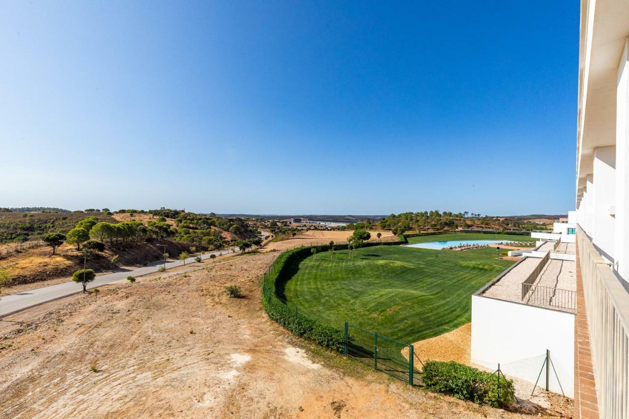 Algarve Race Resort - Hotel Montes de Cima Zewnętrze zdjęcie